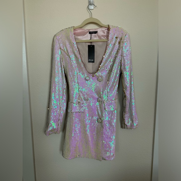 Nasty Gal | Premium Plunge Sequin Mini Dress | White | US 4 - Picture 3 of 7